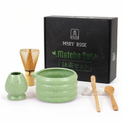 Geschenkset: Zubehör zur Zubereitung von Matcha-Tee